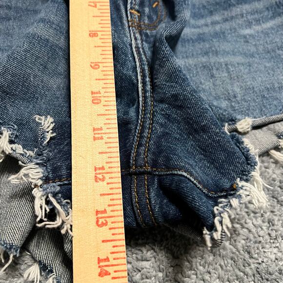 Abercrombie & Fitch Jean Shorts Womens 30 /10 High Rise Mom Cut Off Raw Hem - Picture 8 of 9